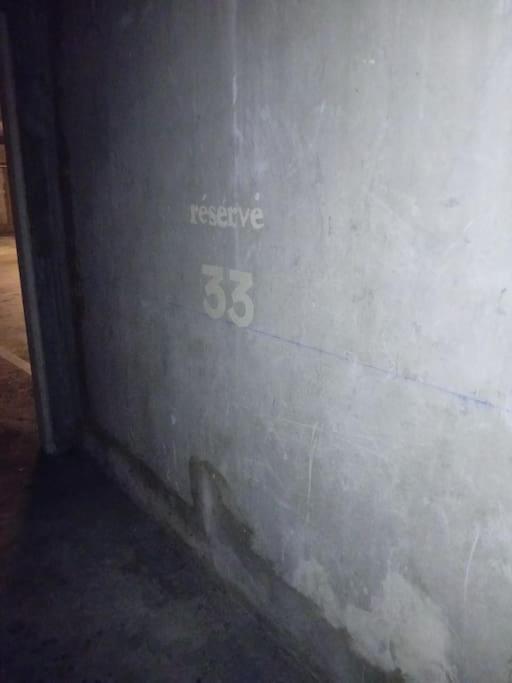 T2- 40 M2- Place Parking Souterrain -Fibre Limoges Exterior foto